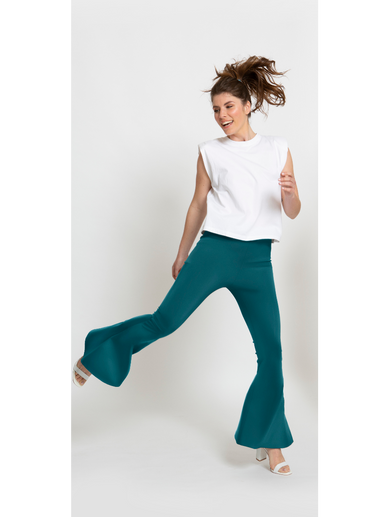 Knipmode 0921 - 04 - Flared legging