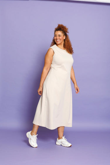 Knipmode 2407-20 jurk