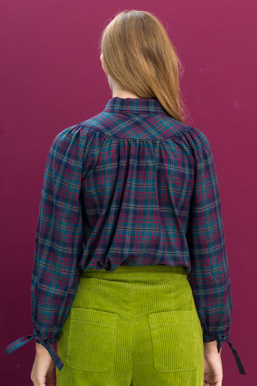 Knipmode 1809-14 blouse