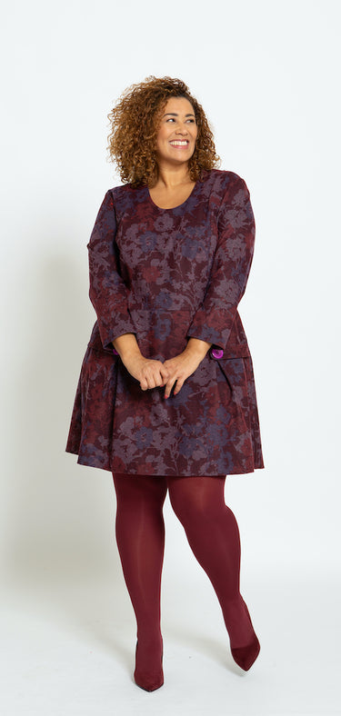 Knipmode 2103-18 jurk
